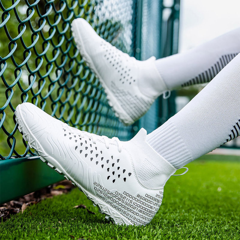 Футбольные бутсы Superfly FG,  – обзор и цена Outdoor Sport Court